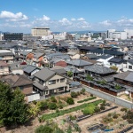 八木町Kusafushi住宅，日本 / YYAA