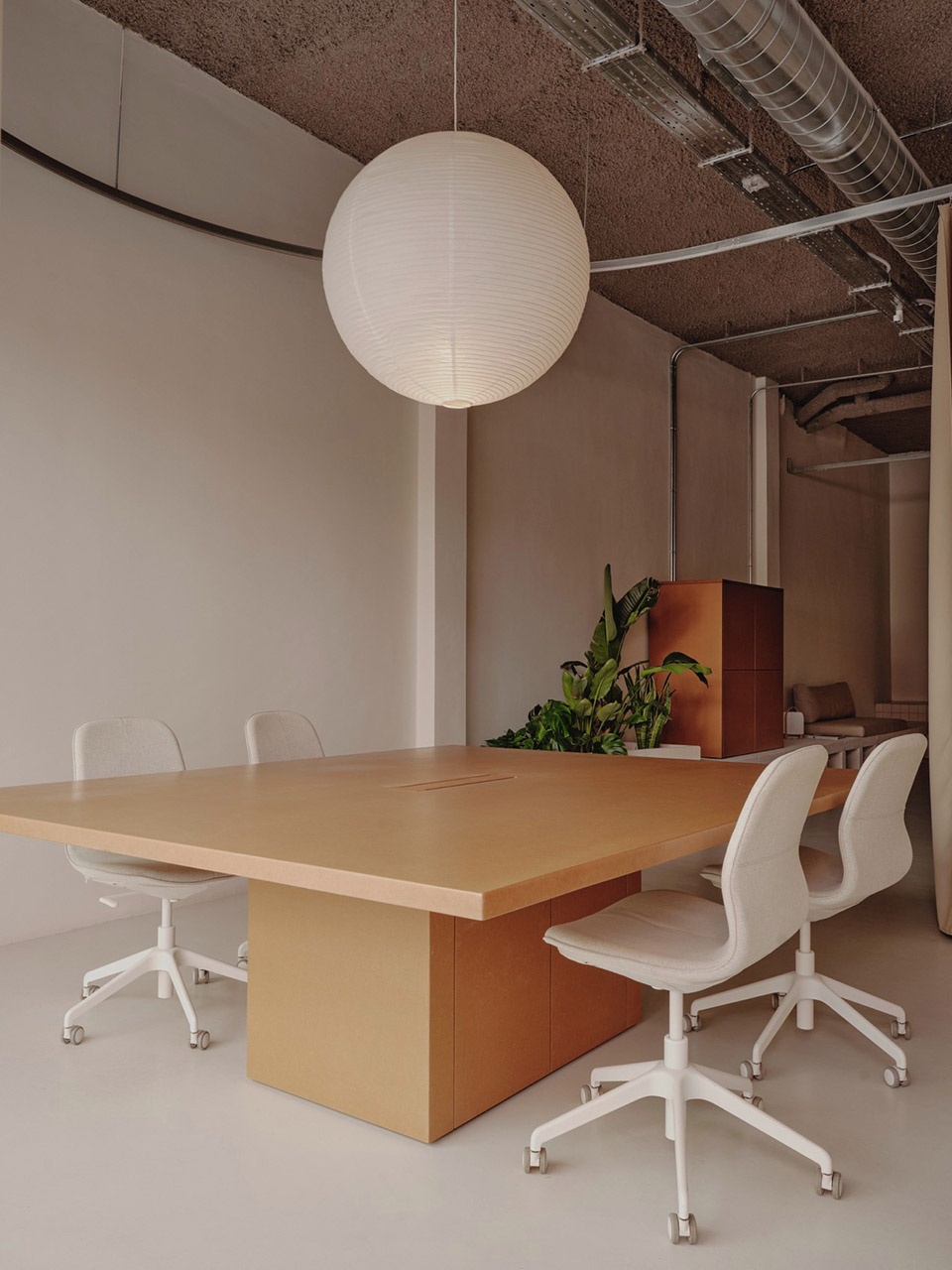 Sornells 21 by TOT Studio Paloma Bau Estudio