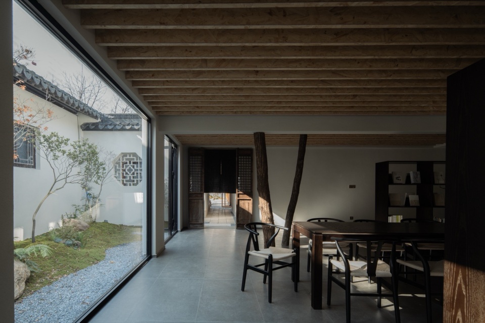 Hanshan Retreat by NOT A Studio