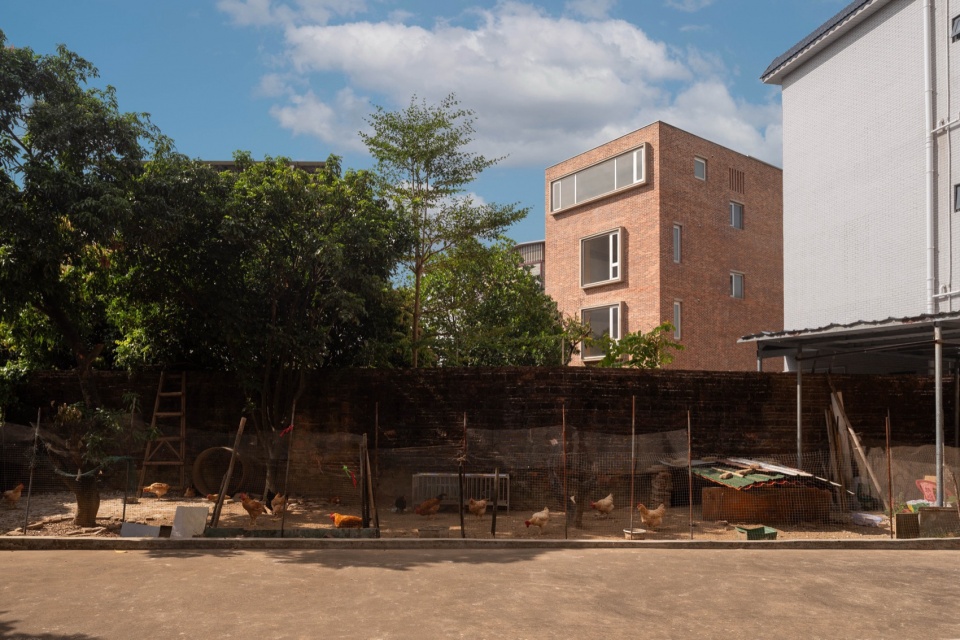 Guangdong Brick House Puqian Town Heyuan Guangdong by WUWU Atelier