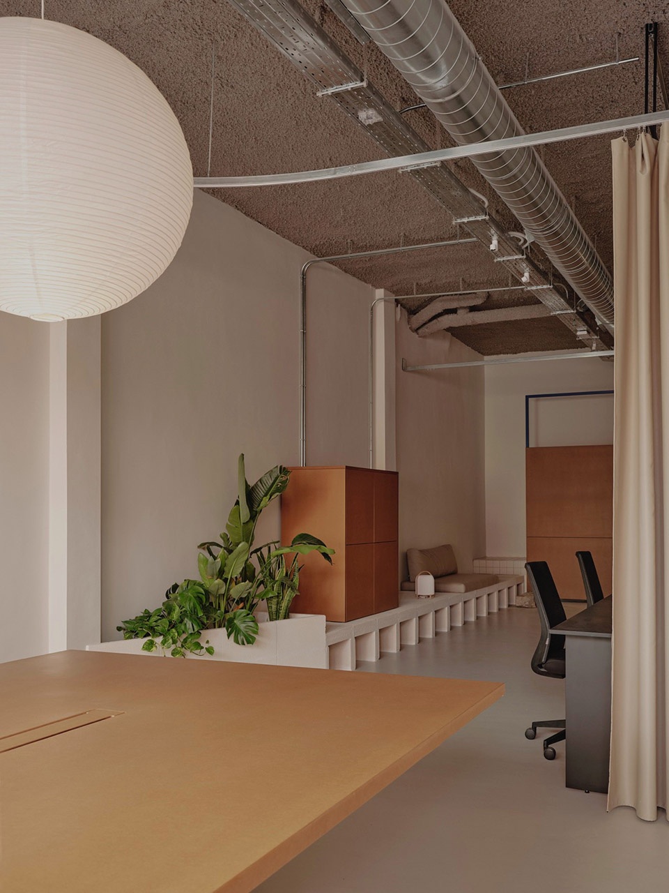 Sornells 21 by TOT Studio Paloma Bau Estudio