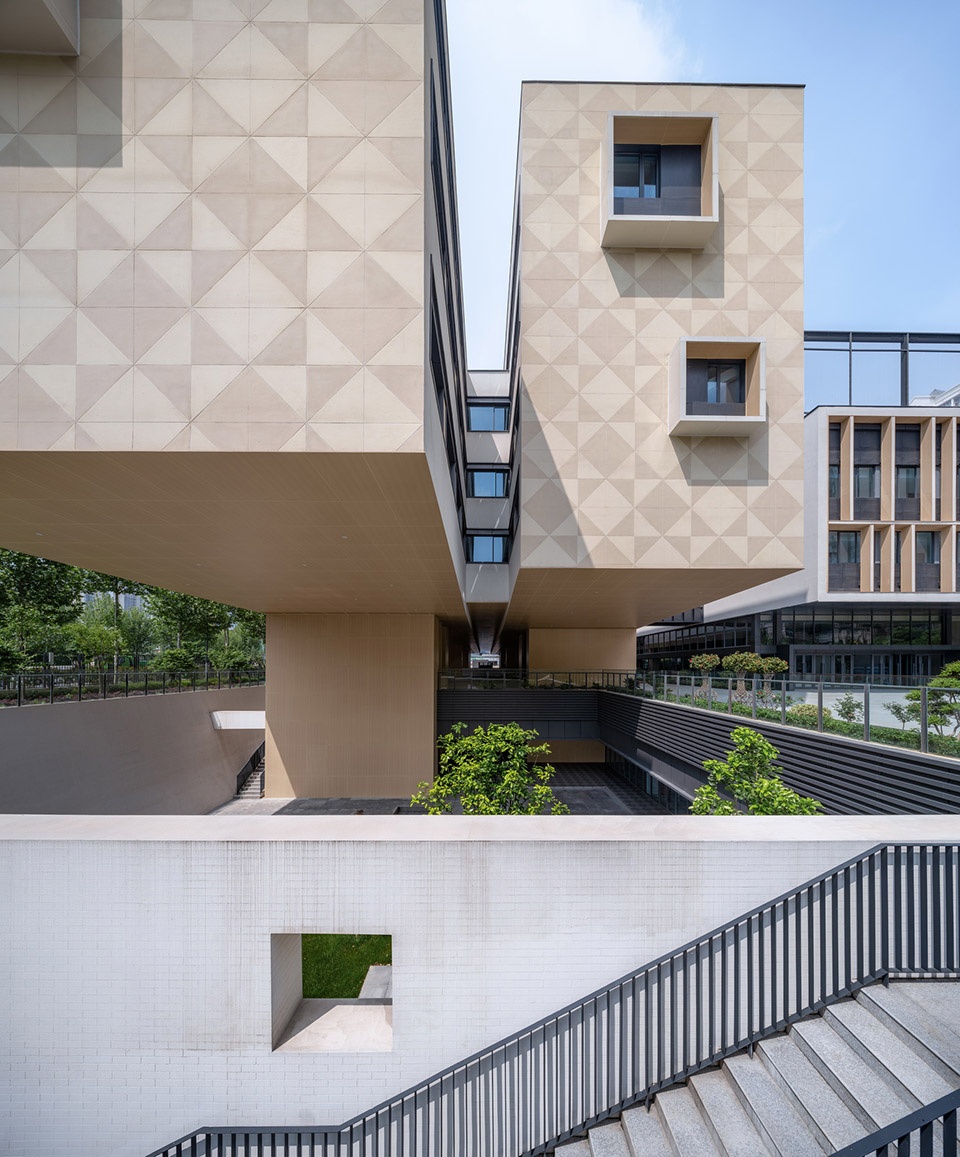 Shanghai Qiyuan Experimental Primary School