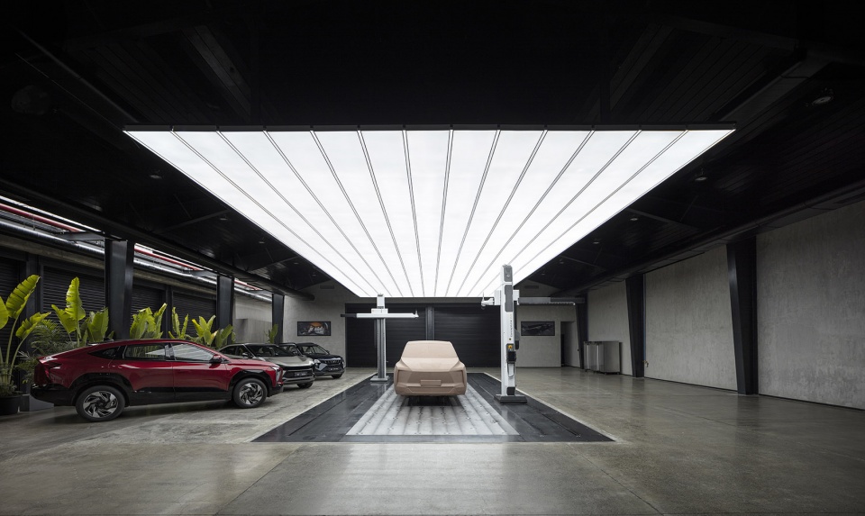 mahindra mahindra automobile design studio extension by sjk architects