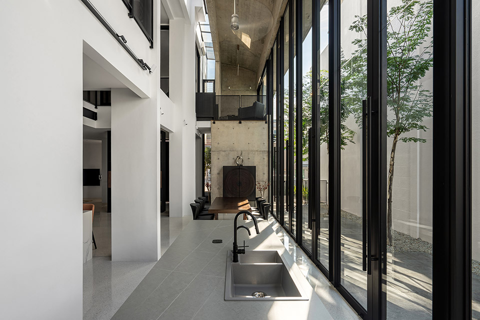 Interface House