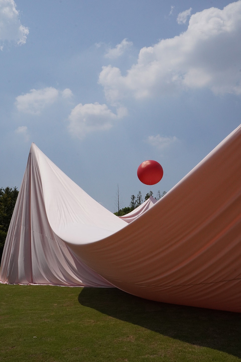 interactive outdoor installation by suki partners