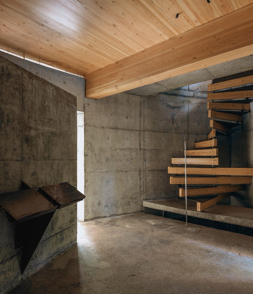 Huizhou Vernacular Historic Bridges Micro Museum by LUO studio
