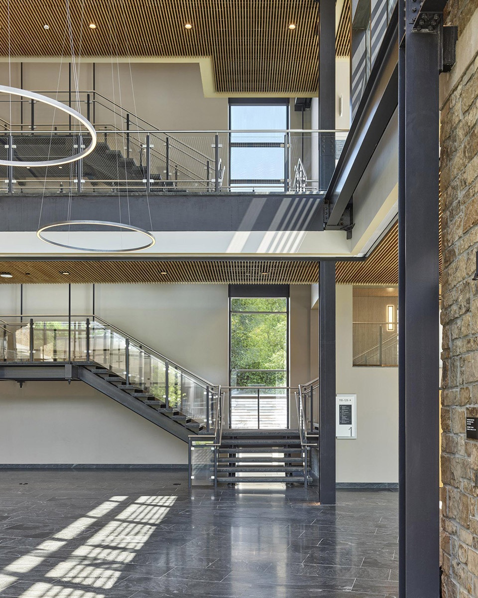 business innovation building lehigh university college of business by voith mactavish architects llp