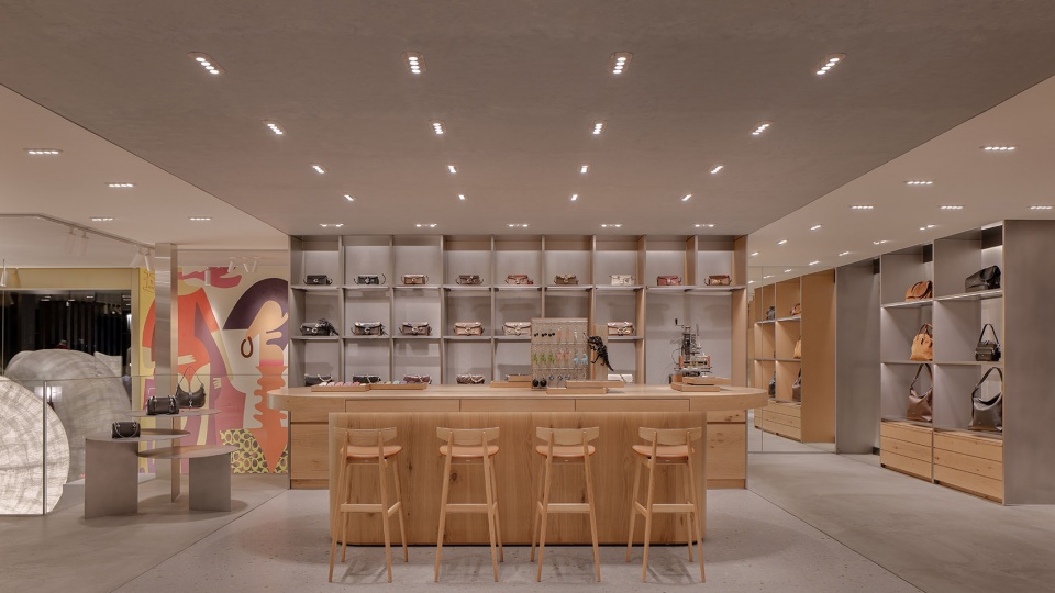 coach ginza flagship by curiosity