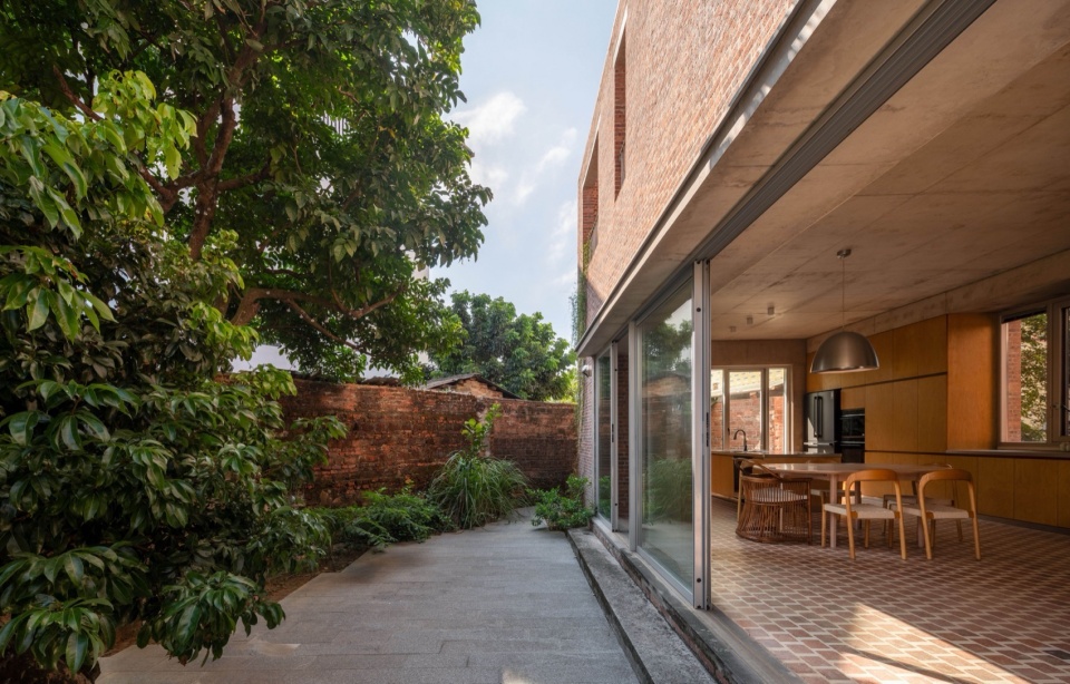 Guangdong Brick House Puqian Town Heyuan Guangdong by WUWU Atelier