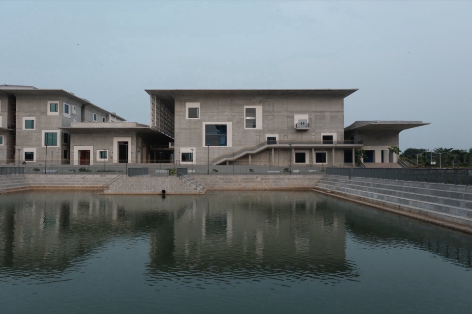 Indian Institute of Technology Hyderabad by IITH Campus Design Team The University of Tokyo NIHON SEKKEI APL design workshop