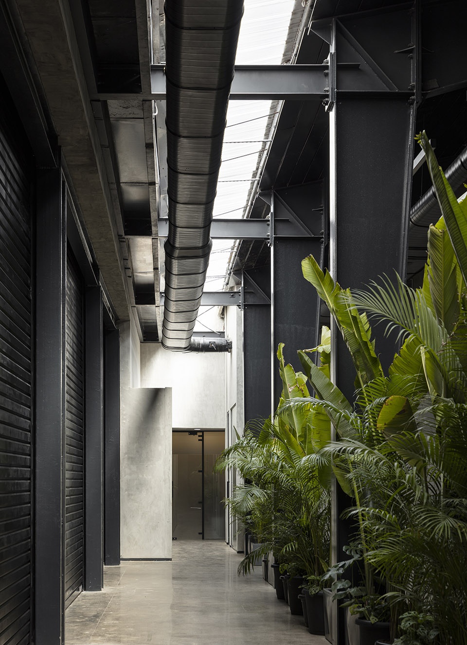mahindra mahindra automobile design studio extension by sjk architects
