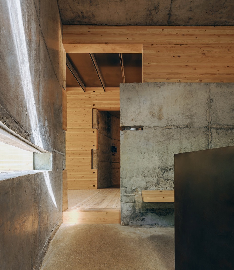 Huizhou Vernacular Historic Bridges Micro Museum by LUO studio