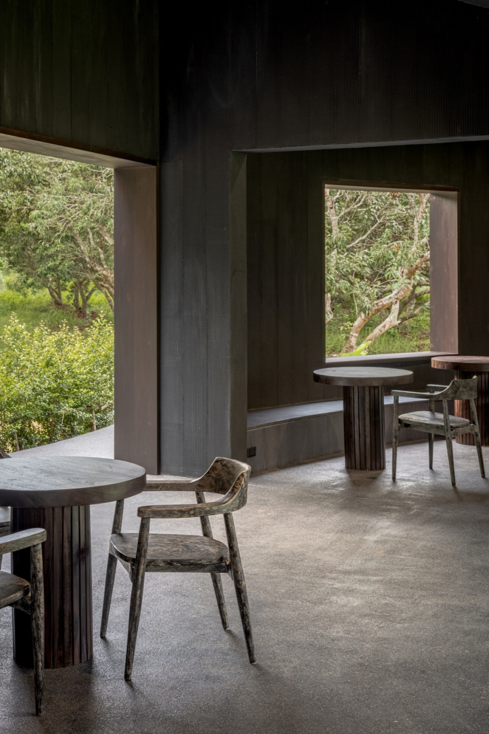 cafe mada in the little garden by bodinchapa architects