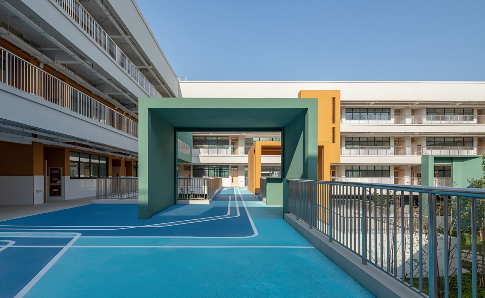 wuxi second luoshe central primary school by cd studio