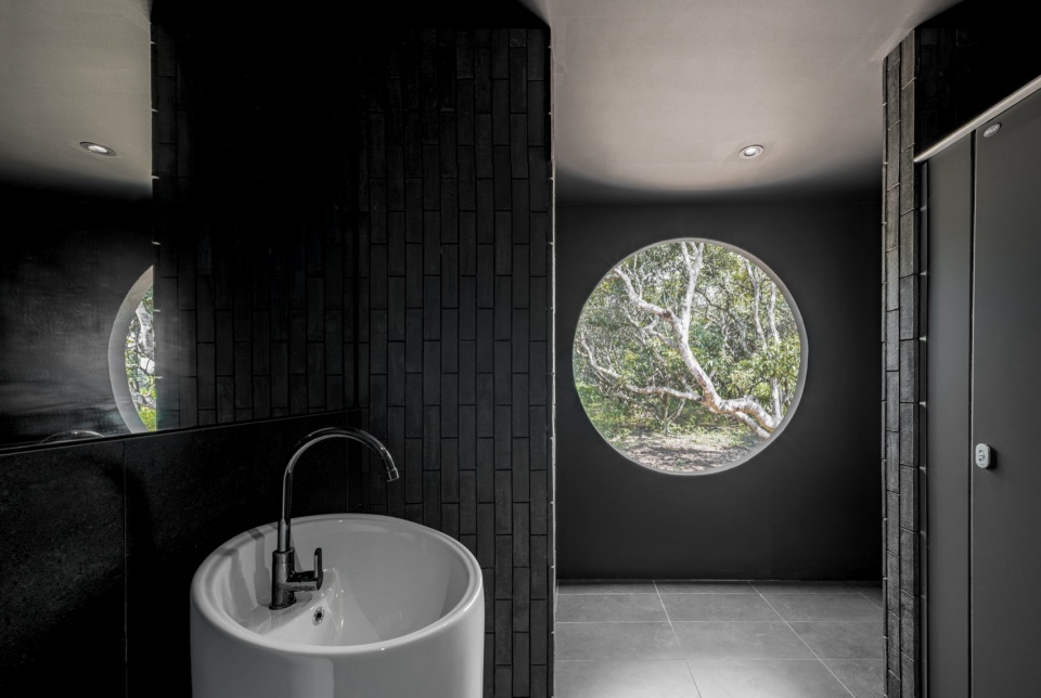 cafe mada in the little garden by bodinchapa architects