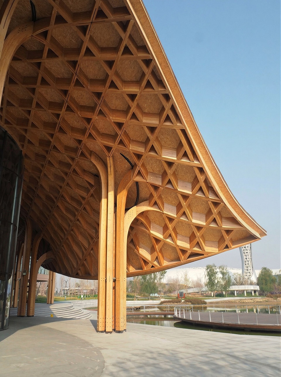 lakeside restaurant at silk road in dingzhou by sup