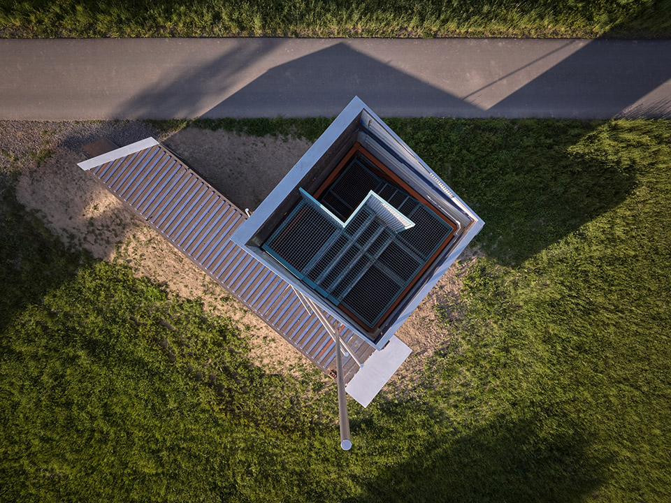 Lookout Above