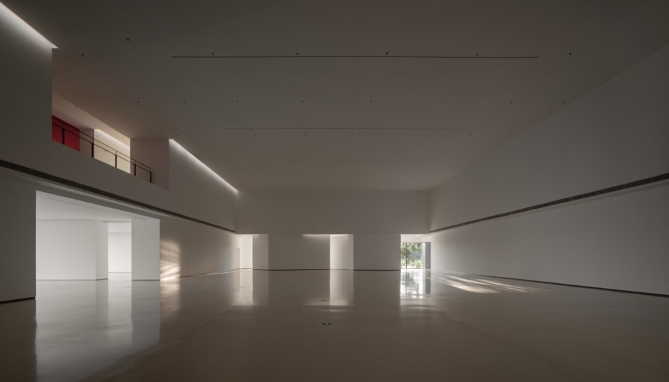Haining Natural Exhibition Center by Sens Architects