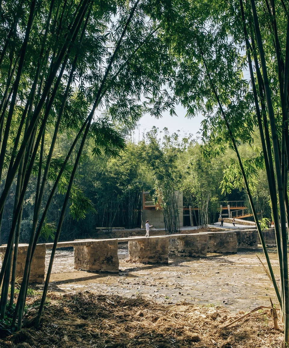 Huizhou Vernacular Historic Bridges Micro Museum by LUO studio