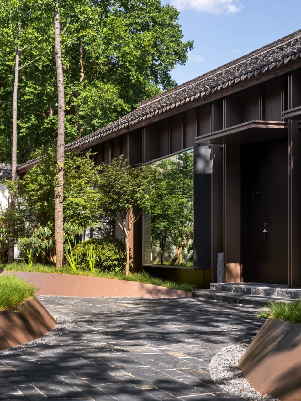 Ink Imprint Fuchengyin Boutique Hotel by LYCS Architecture