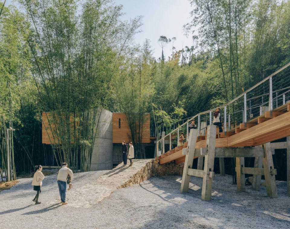 Huizhou Vernacular Historic Bridges Micro Museum by LUO studio