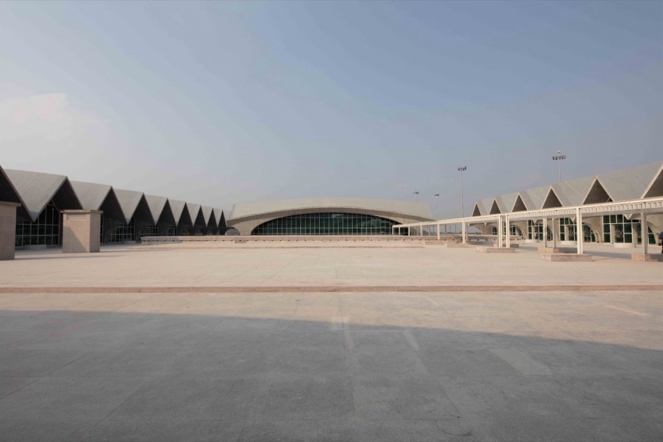 Indian Institute of Technology Hyderabad by IITH Campus Design Team The University of Tokyo NIHON SEKKEI APL design workshop