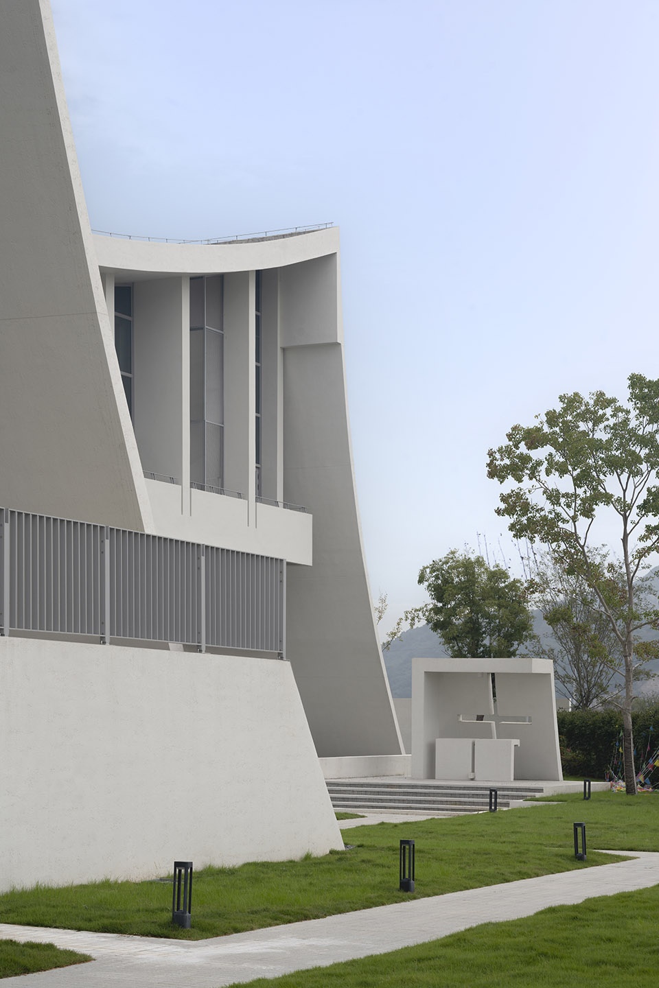 xiangshan hepu catholic church by caaladi