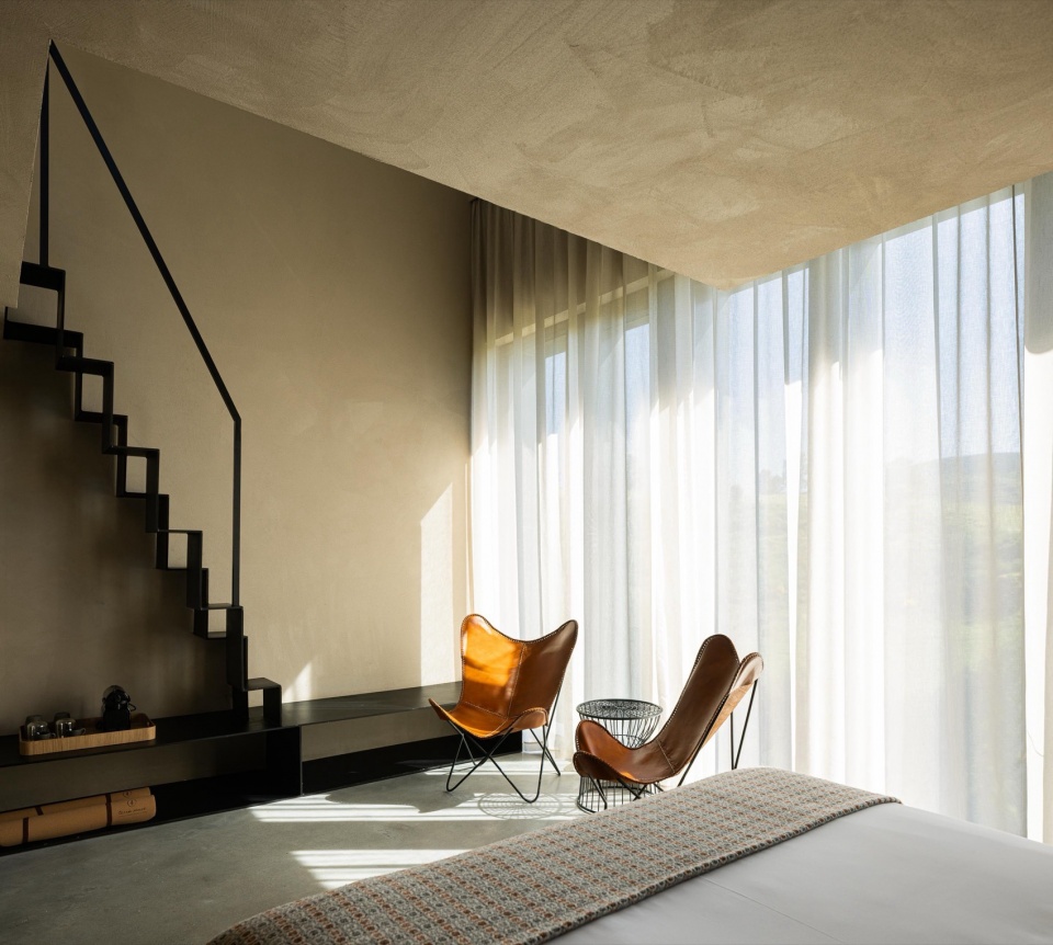 TerraSense Mountain Charm Retreat by Atelier DRK