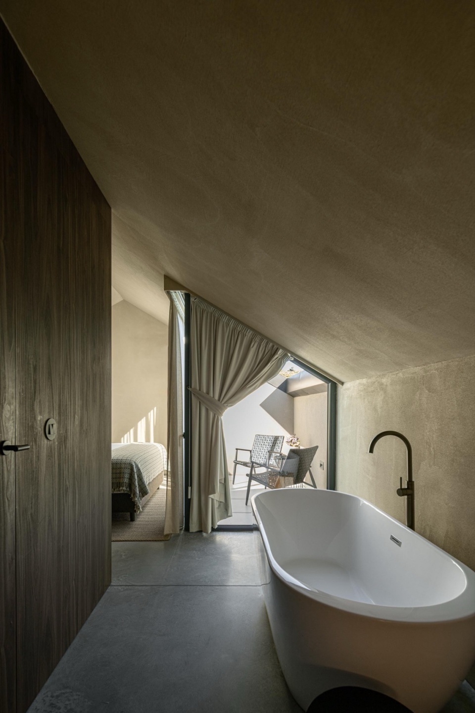 TerraSense Mountain Charm Retreat by Atelier DRK