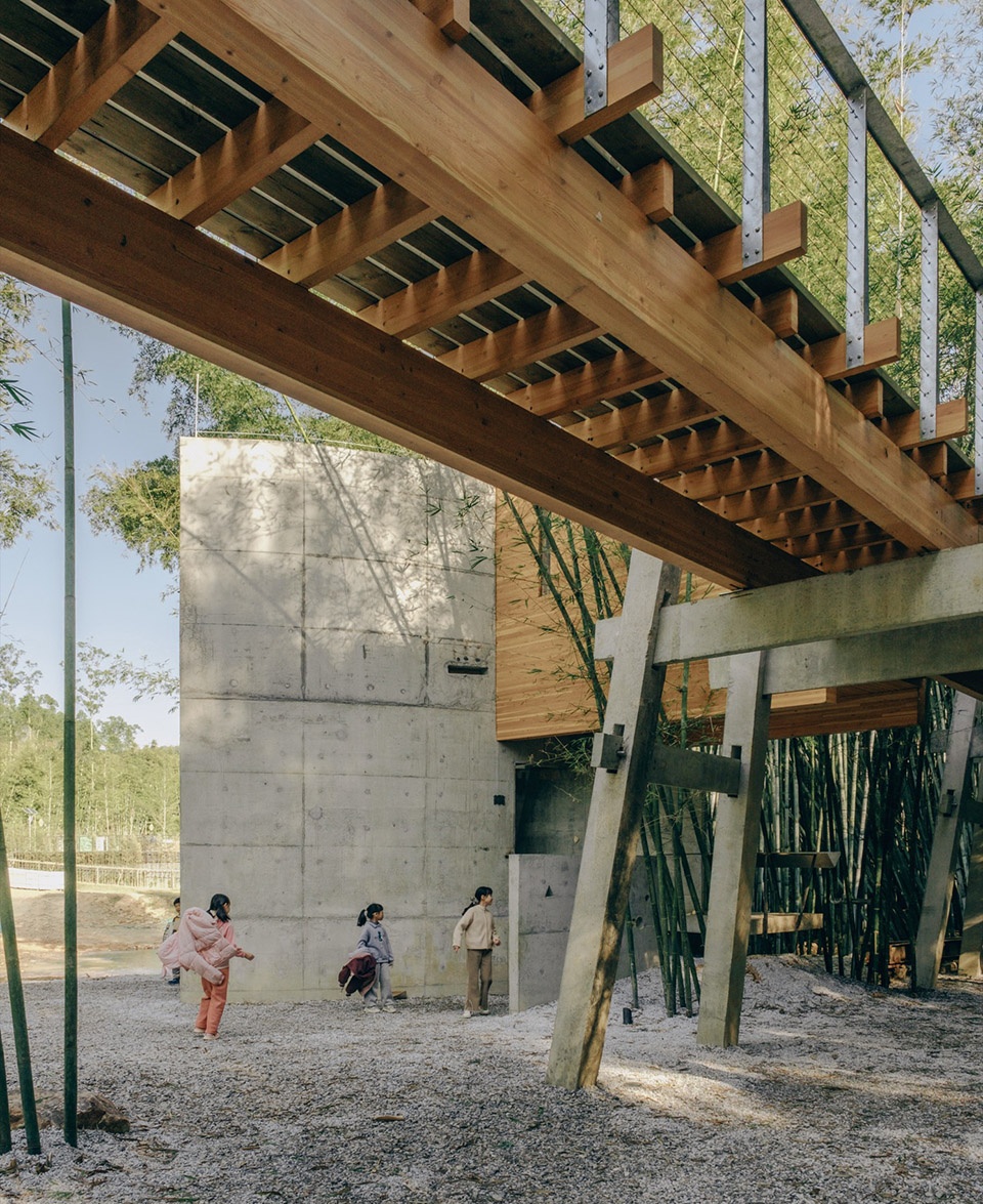 Huizhou Vernacular Historic Bridges Micro Museum by LUO studio