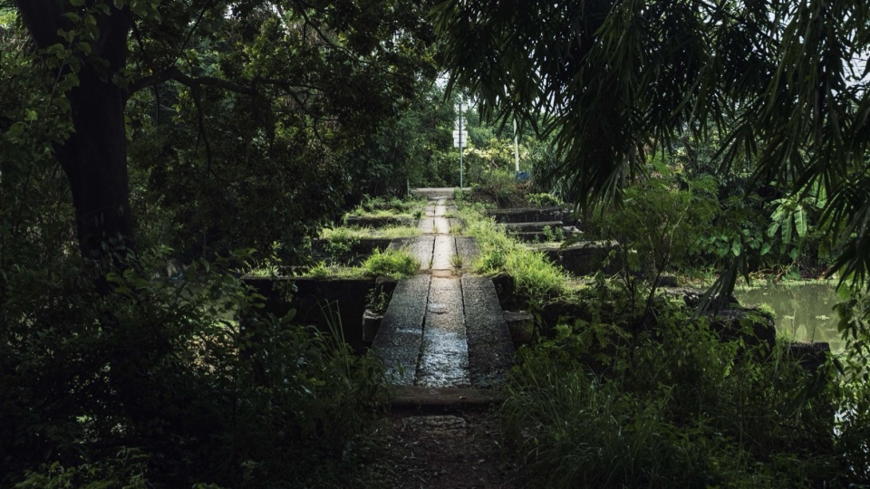 Huizhou Vernacular Historic Bridges Micro Museum by LUO studio