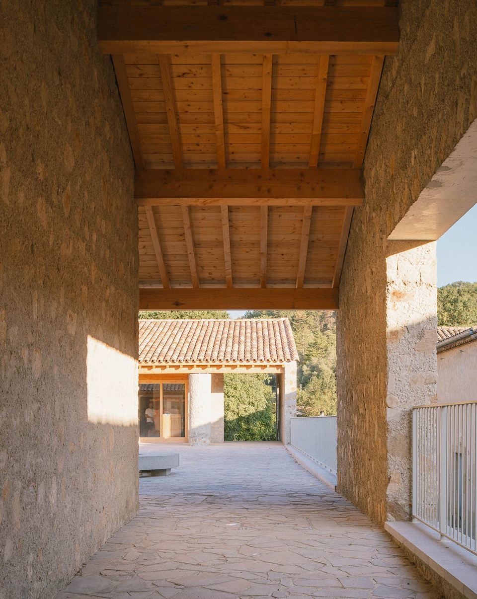 Saint Hilaire 21