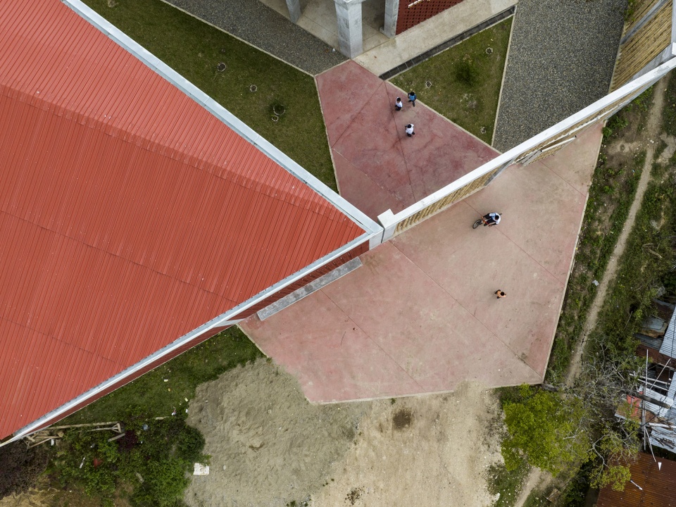 THE MIRADOR SCHOOL 2