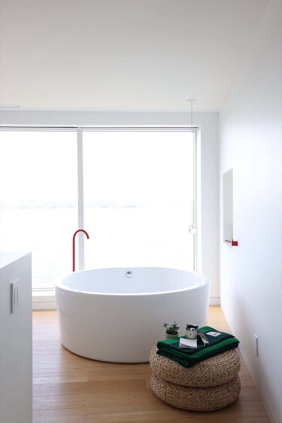 run ragged residence by acre architects 04