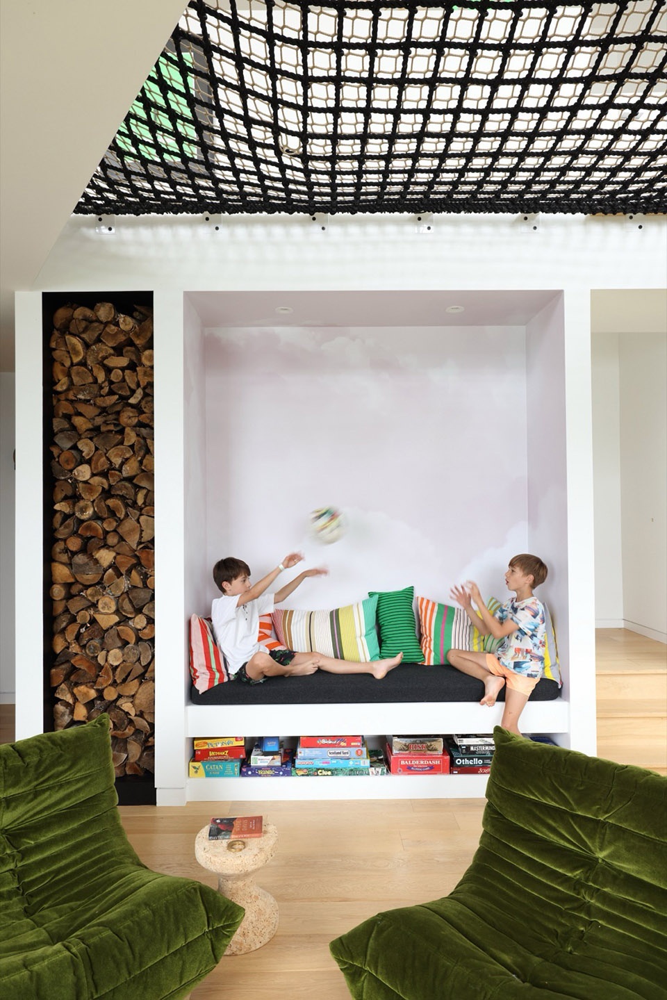 run ragged residence by acre architects 11