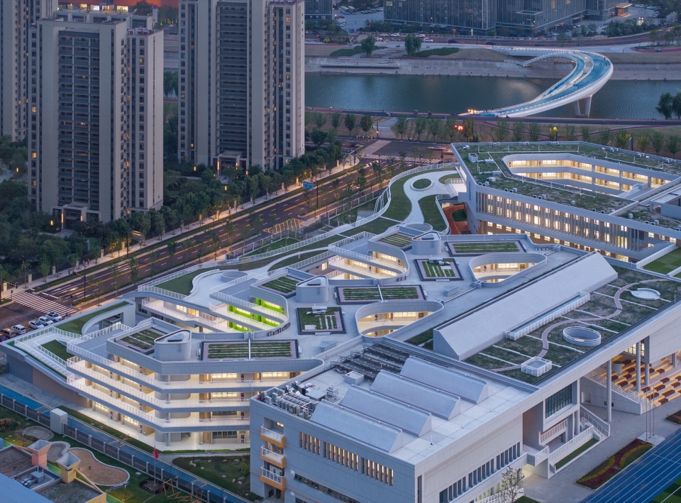 Nanjing Mingdao Kangsheng Road School by Jiangsu Provincial Zhongrui East China Institute of Architectural Design and Research UA Group S...