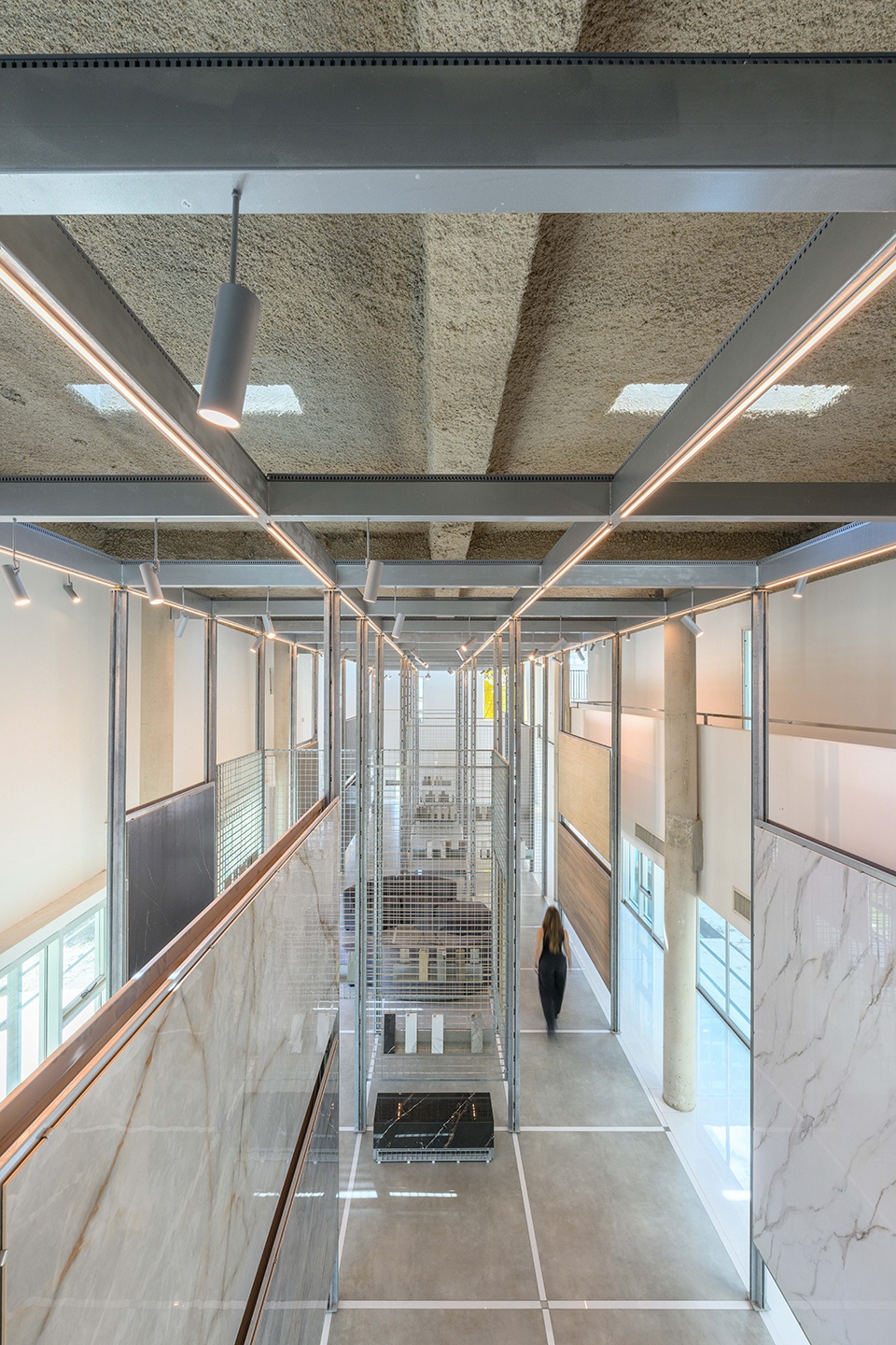 Showroom and office SPL