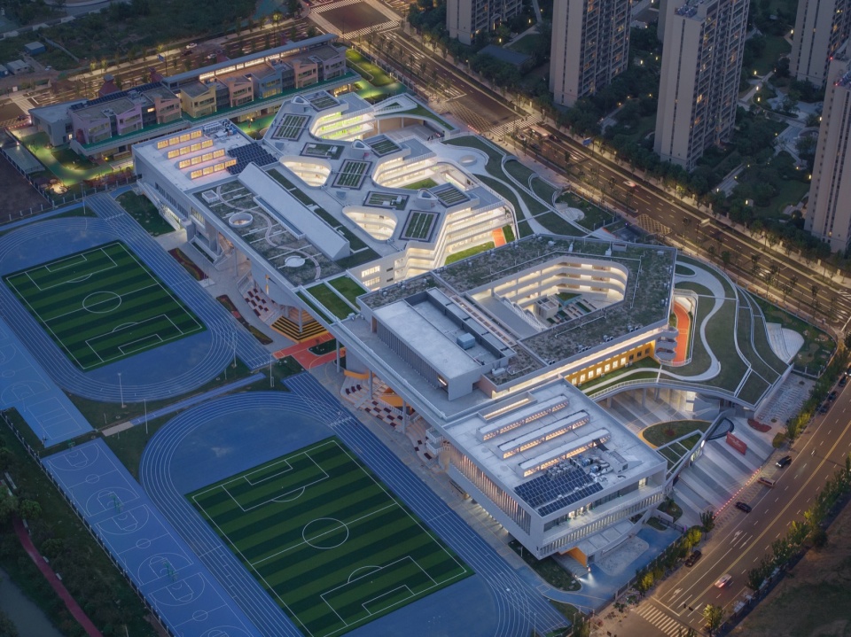 Nanjing Mingdao Kangsheng Road School by Jiangsu Provincial Zhongrui East China Institute of Architectural Design and Research UA Group S...