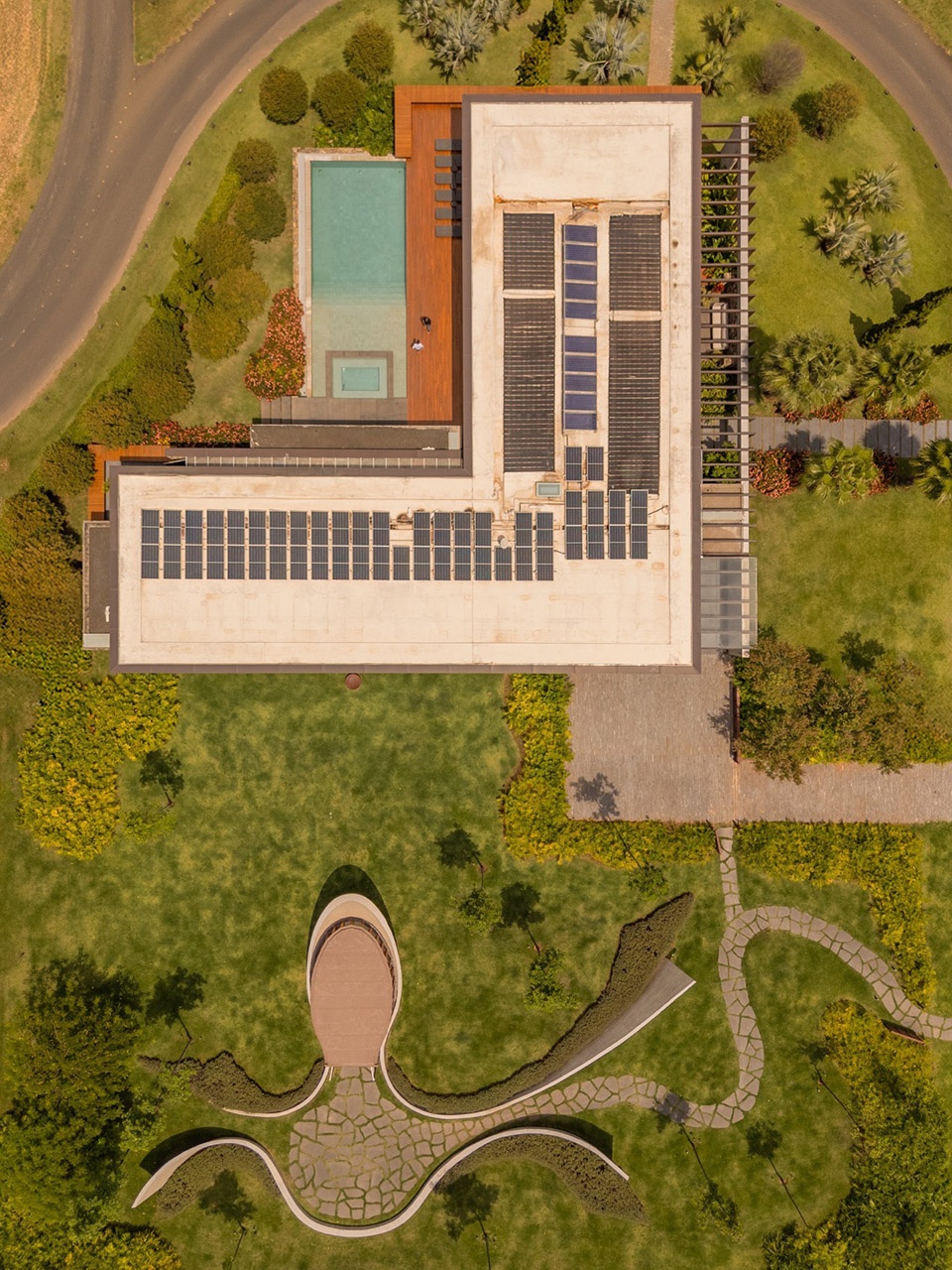 Nest Chapel by Felipe Caboclo Arquitetura