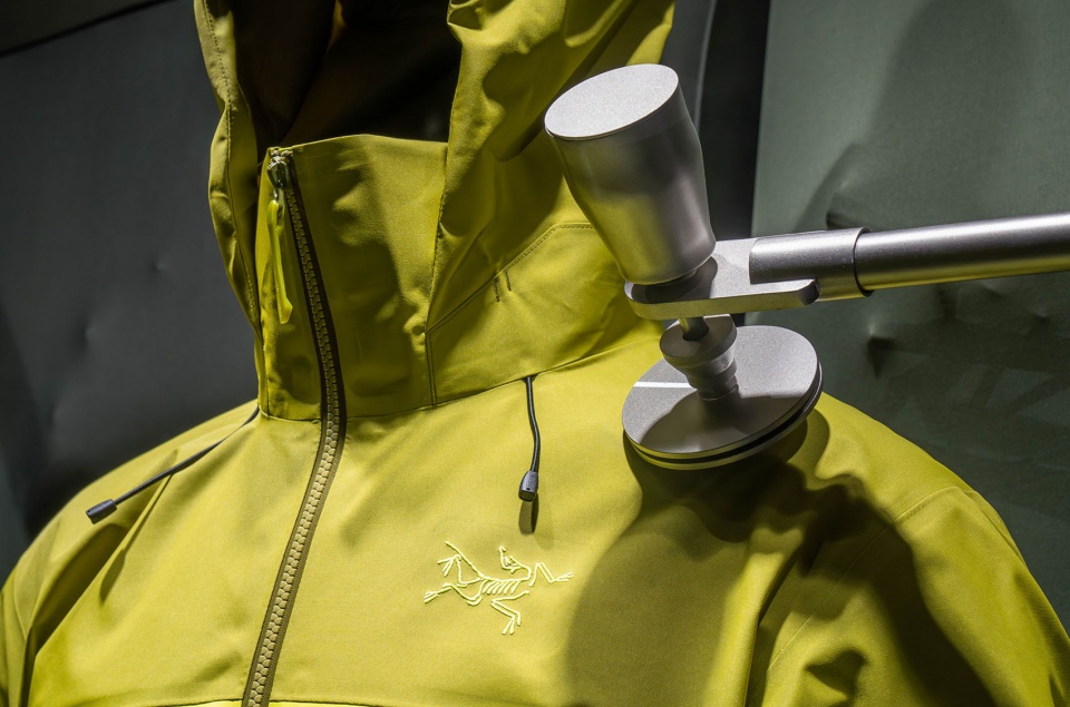 ARCTERYX 2025FW Window DP Design