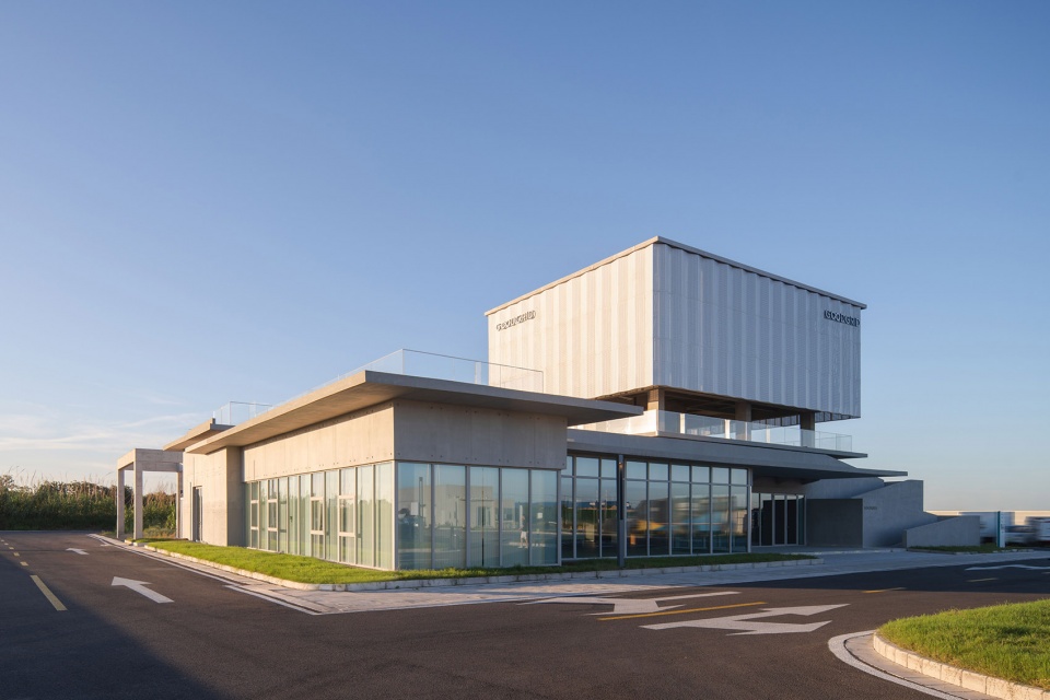 goodgrid automotive hq by chaoyu architectural design