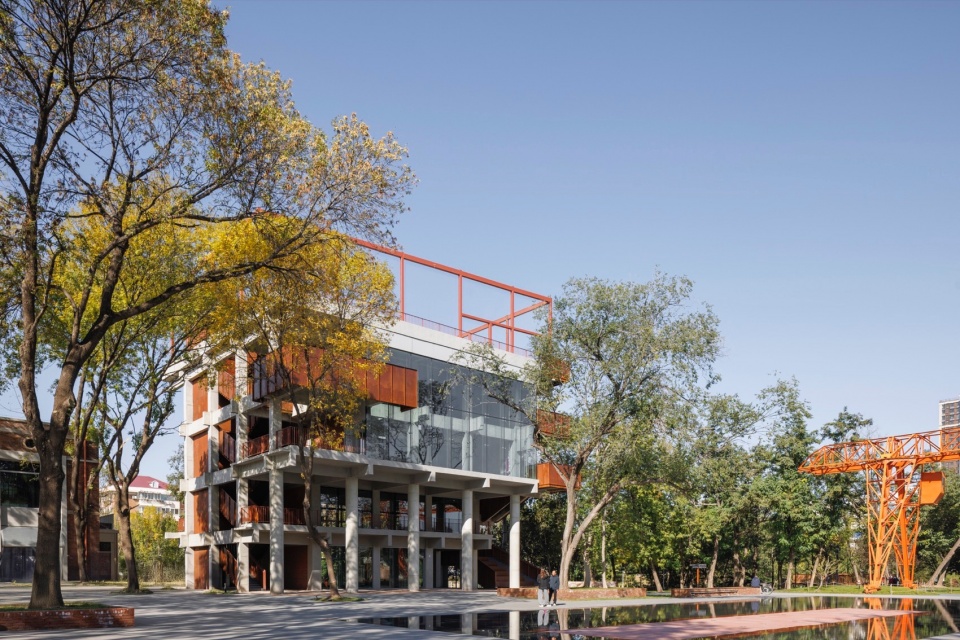 Jinyi Coordinate Design of Building 2 Tianjin First Machine Tool Plant by CM Design