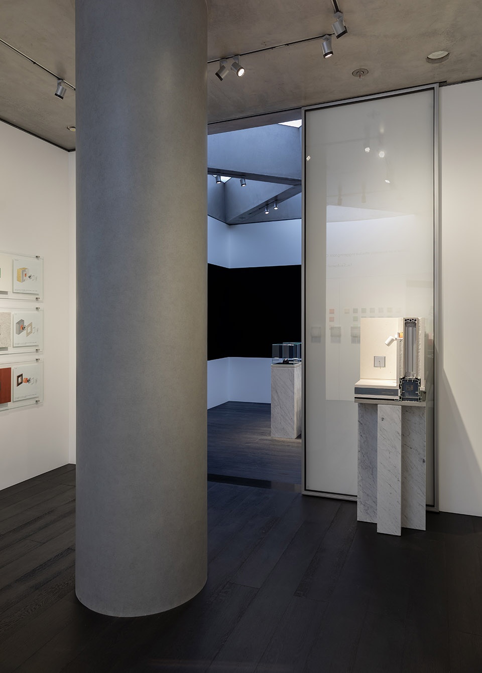jung shanghai showroom by atelier mearc