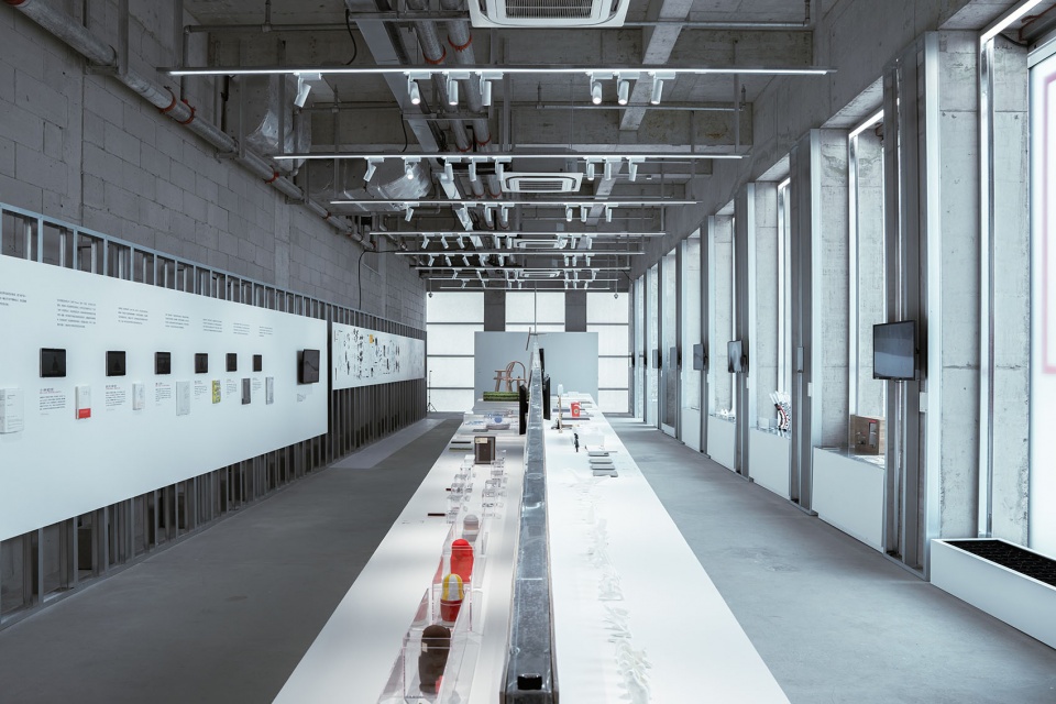 Morphopoiesis Exhibition Spatial Design bkg
