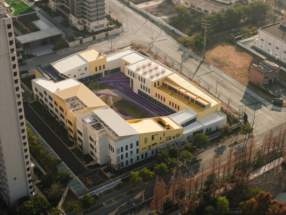 block kindergarten by soba