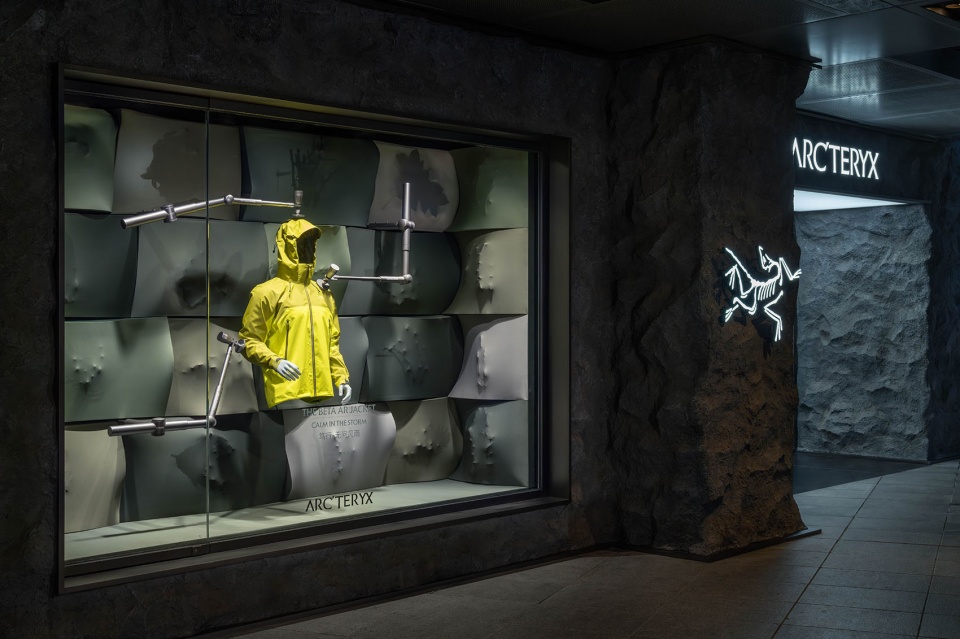 ARCTERYX 2025FW Window DP Design