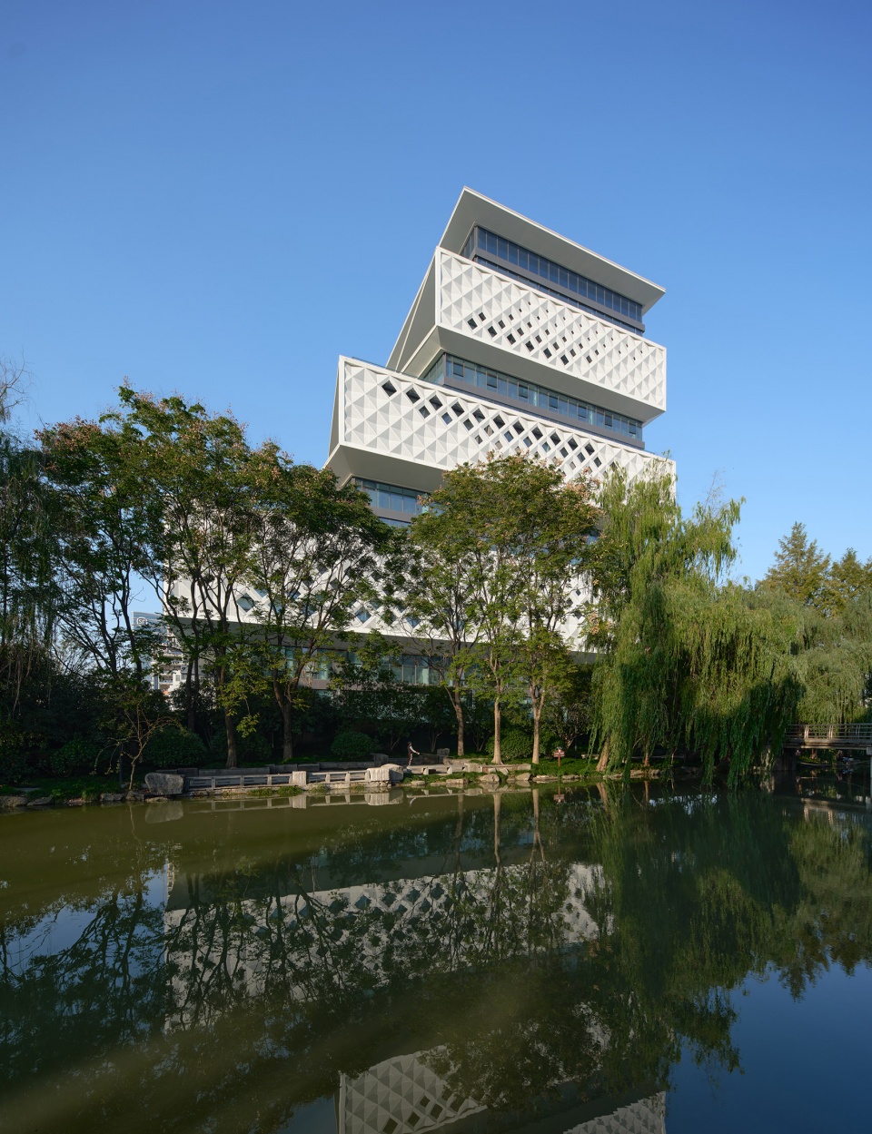 Smart Net Valley