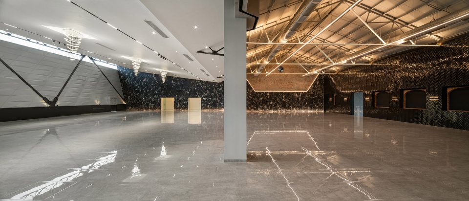 arena lobo convention center by jonathan corral arquitectos