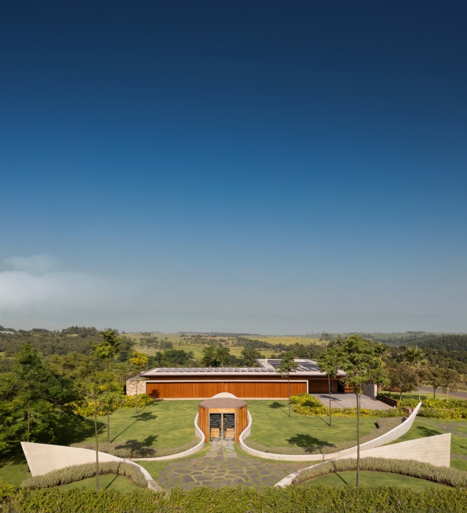 Nest Chapel by Felipe Caboclo Arquitetura