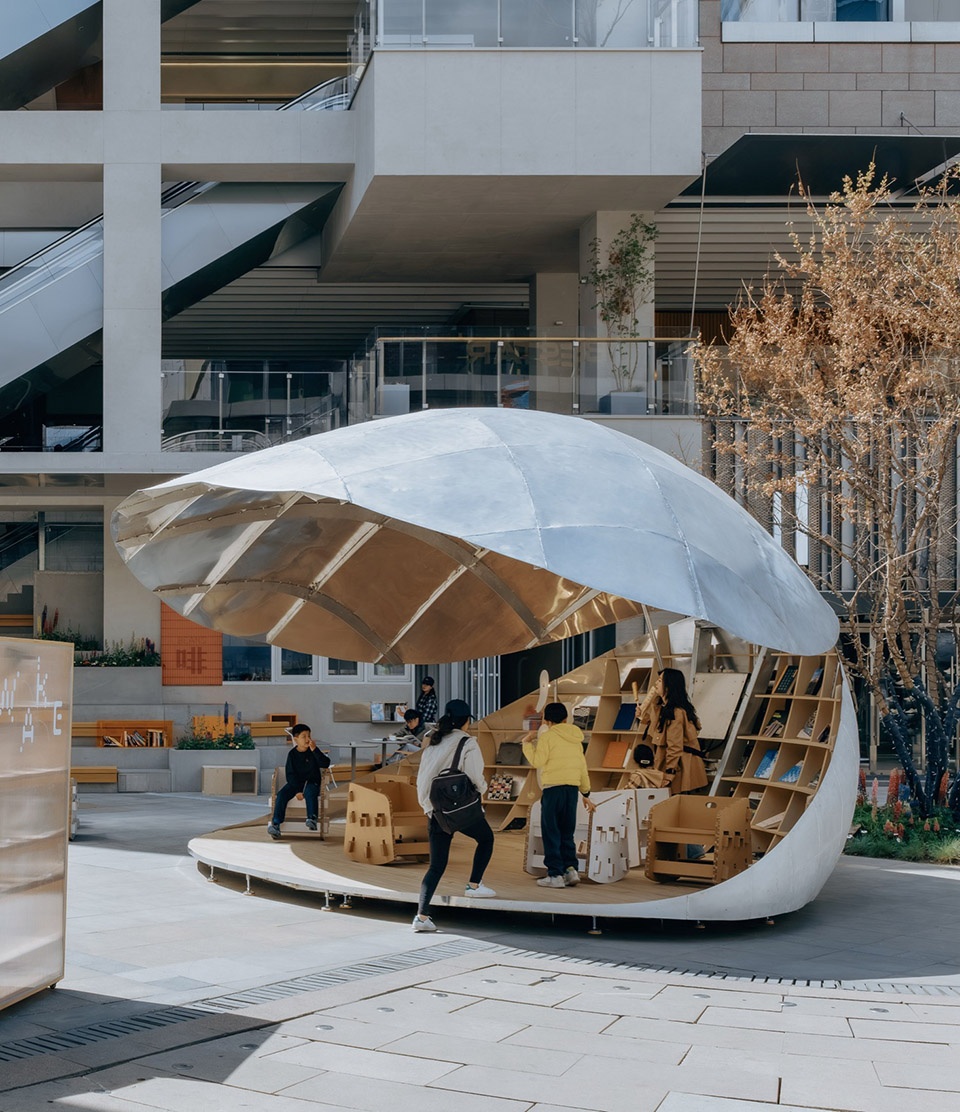Shell Book Pavilion by LUO studio